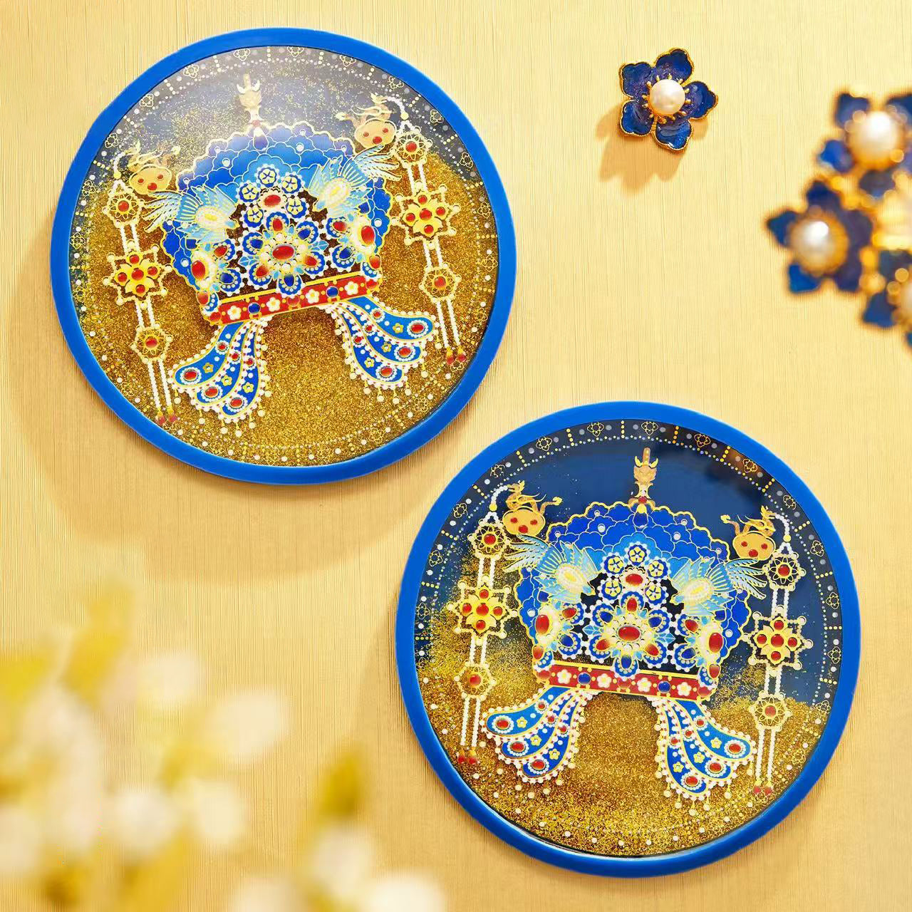 Auspicious Phoenix Coronet Glitter Coaster – Flowing Sands of Blessings