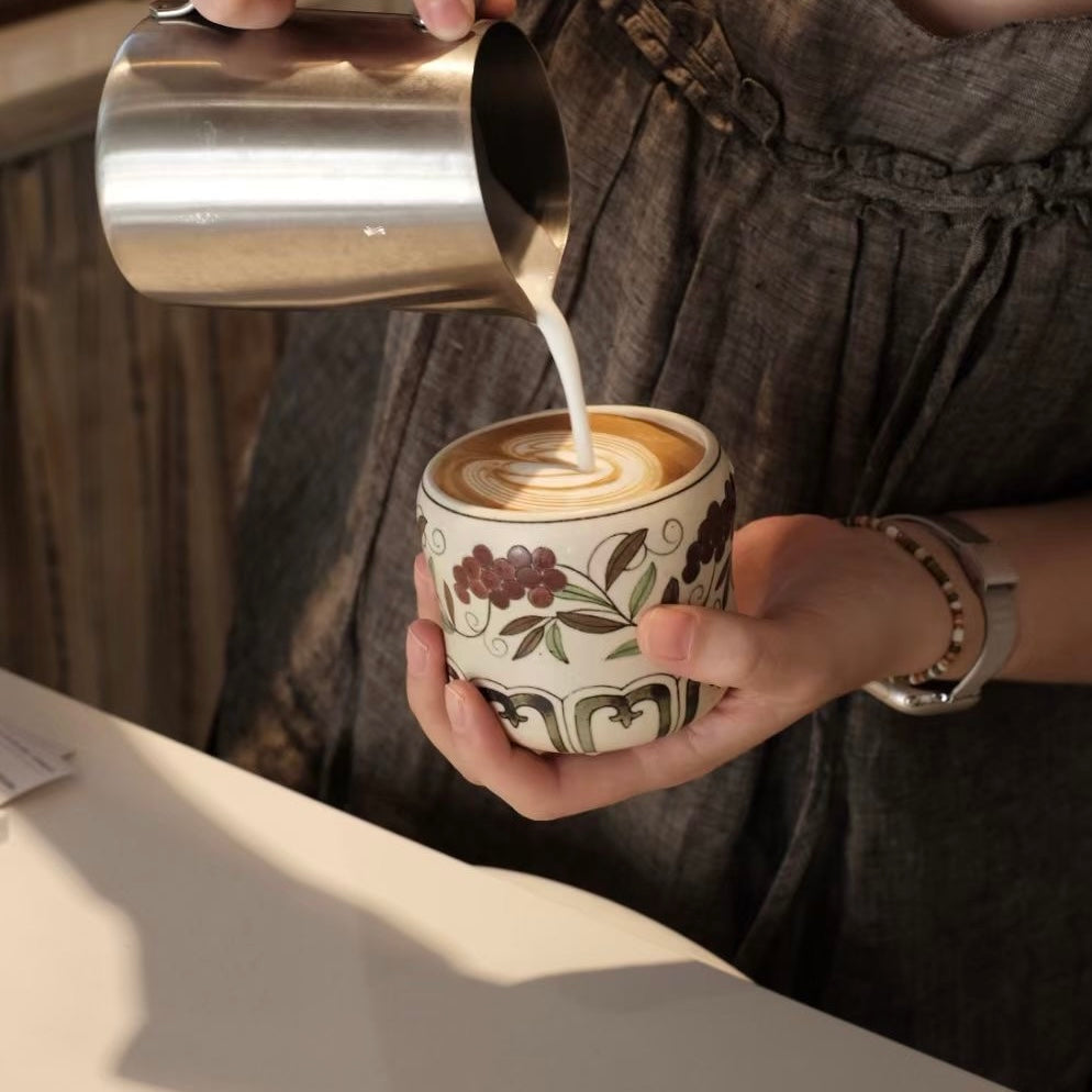 Teacups & Coffee Cups