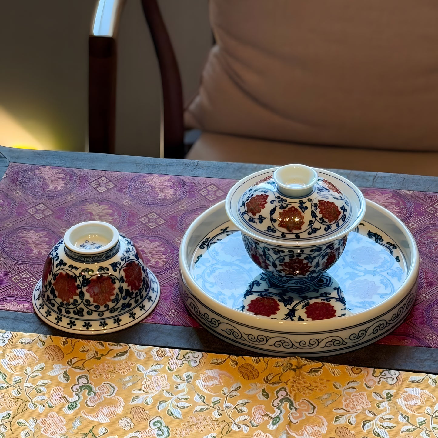 Underglaze-blue and copper-red-decorated tea sets