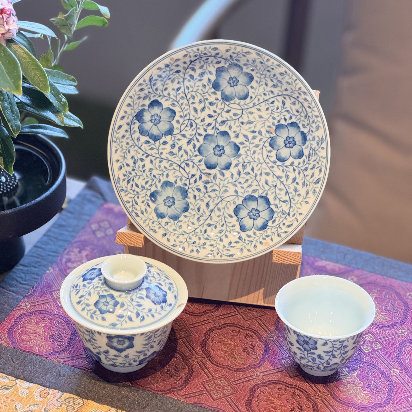 Qing Dynasty Thousand-Petal Entwined Flower Pattern (Imitation)